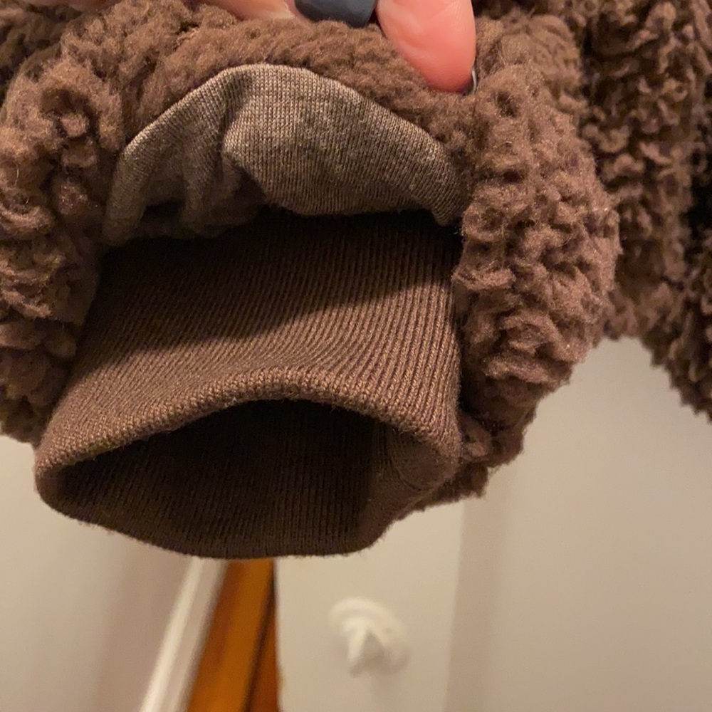 SALE✨Thread & Supply Wubby Fleece Zip Jacket - Picture 11 of 12